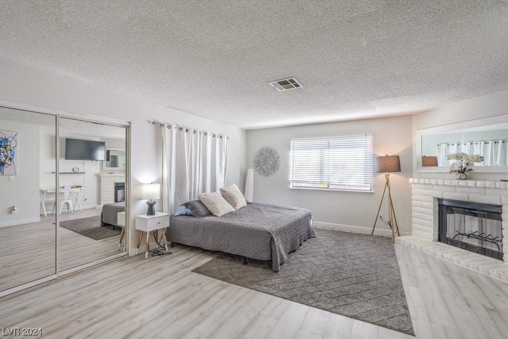 5474 South Maryland Parkway