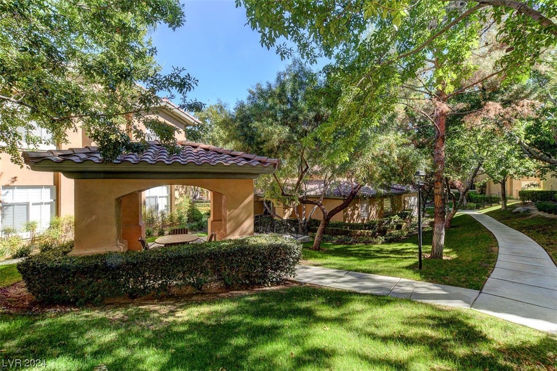 8728 Red Rio Drive 202