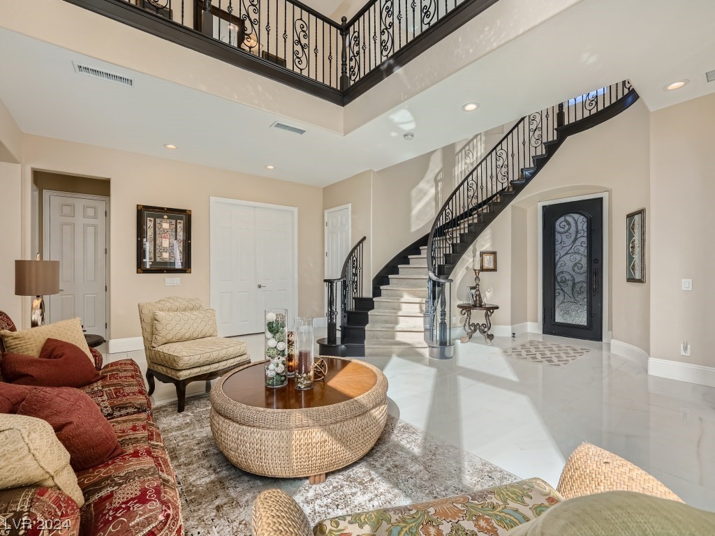 7221 Cypress Run Drive