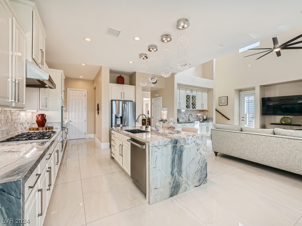 7221 Cypress Run Drive