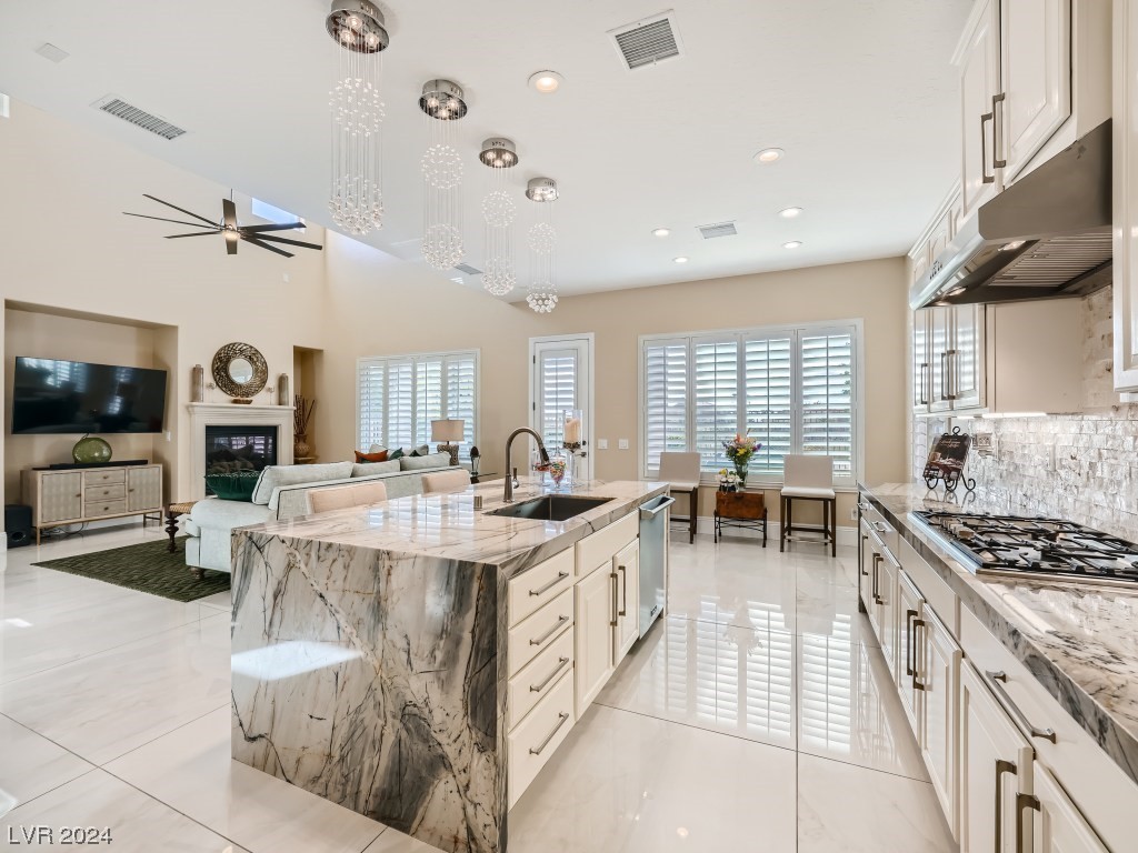 7221 Cypress Run Drive