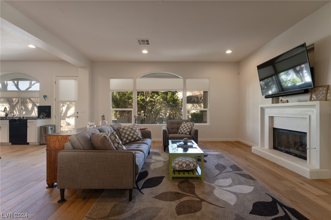 9432 Queen Charlotte Drive