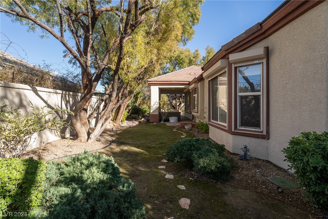 9432 Queen Charlotte Drive