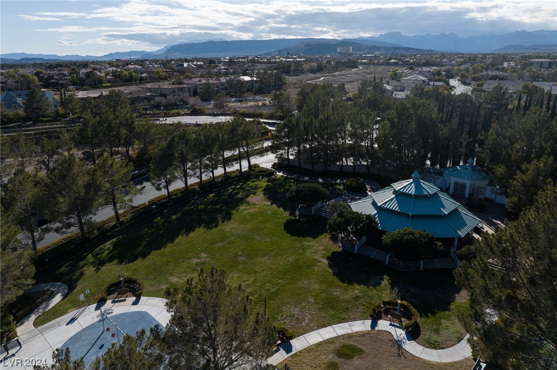 9432 Queen Charlotte Drive