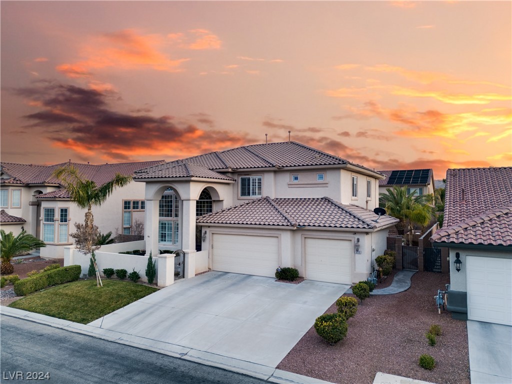 5225 Villa Dante Avenue