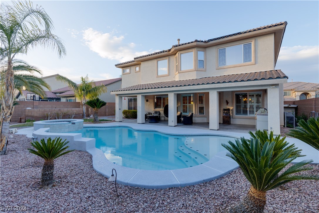 5225 Villa Dante Avenue