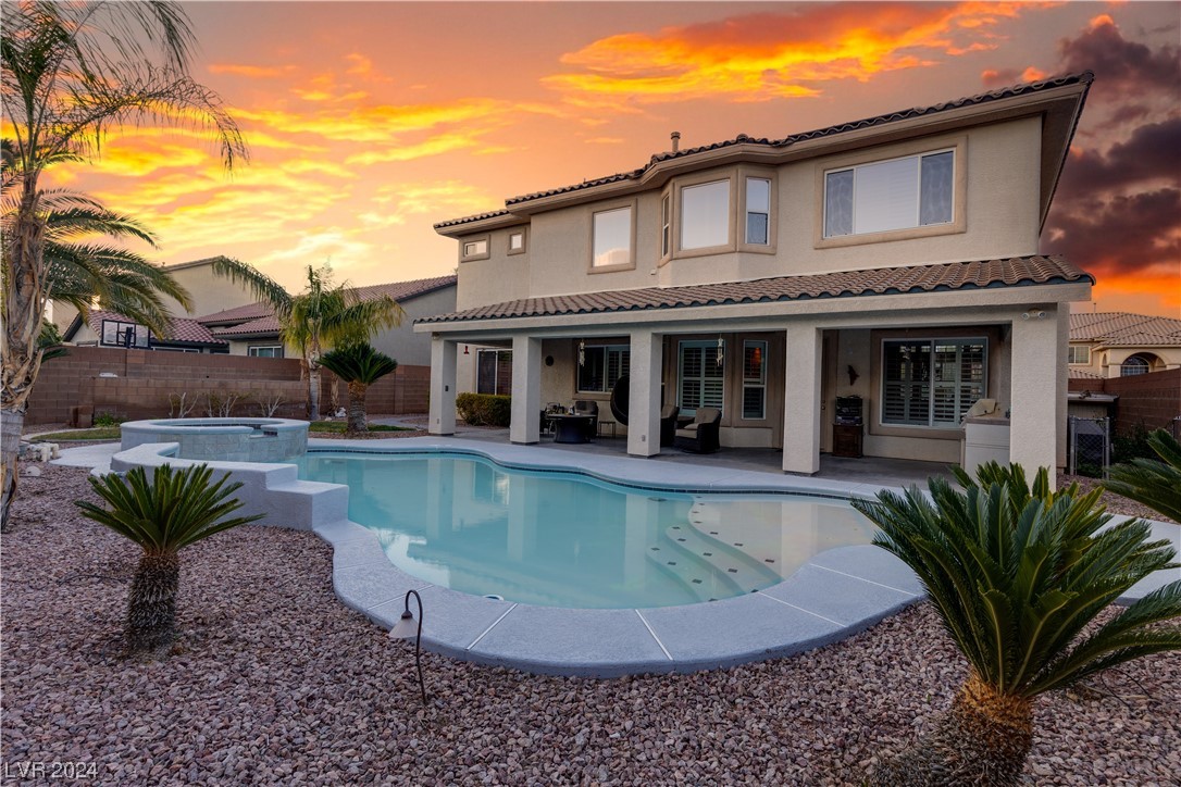 5225 Villa Dante Avenue