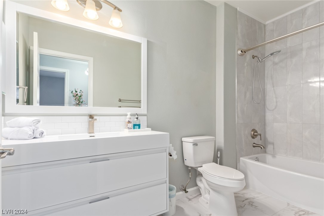 7143 South Durango Drive 303