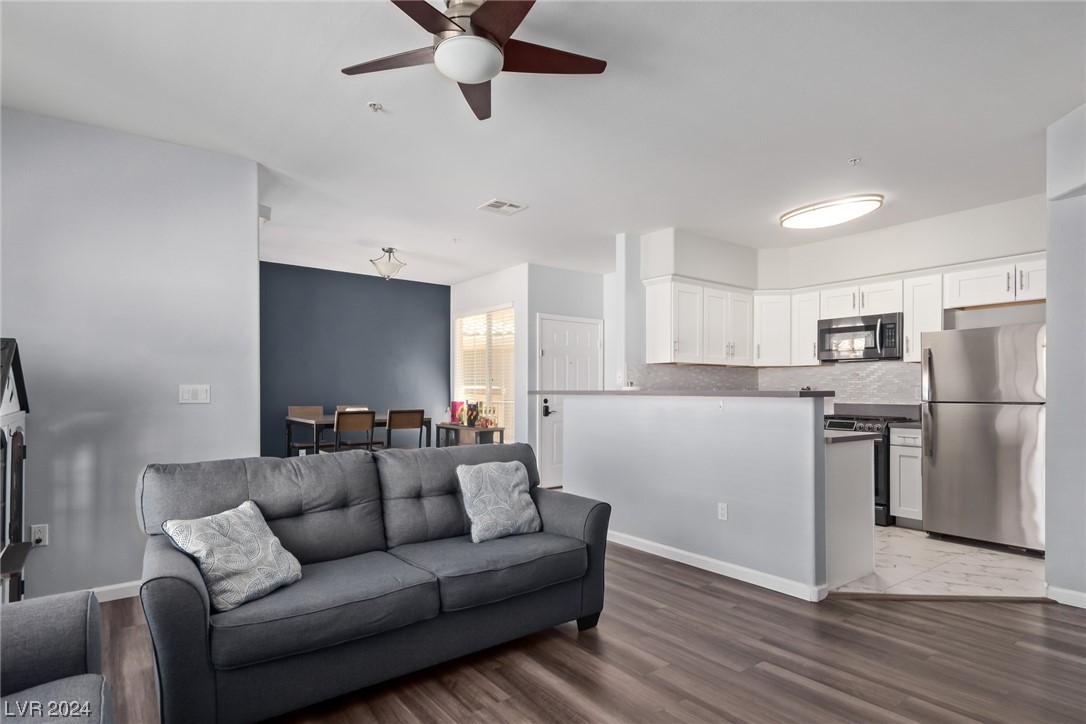 7143 South Durango Drive 303