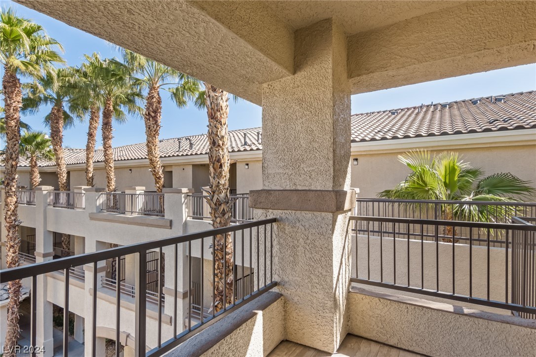 7143 South Durango Drive 303