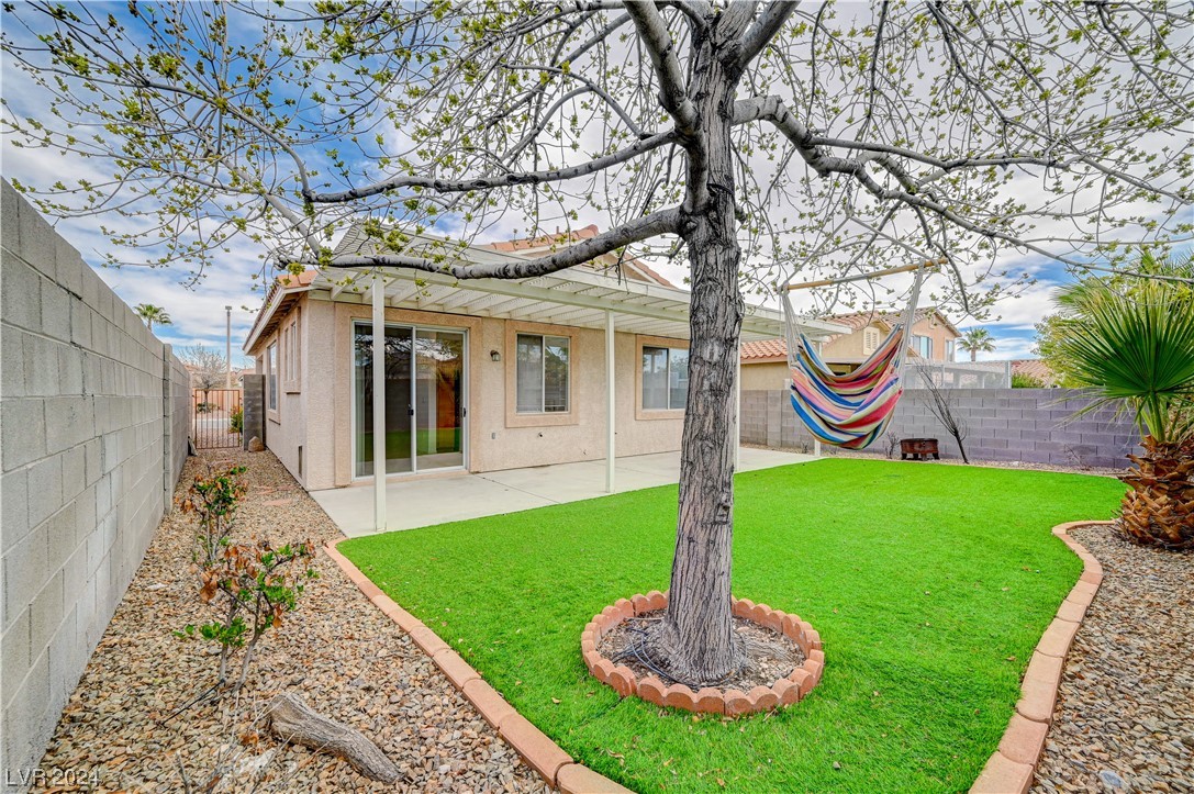 10725 Moon Flower Arbor Place