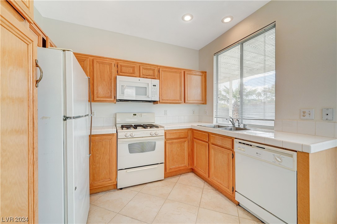 10725 Moon Flower Arbor Place