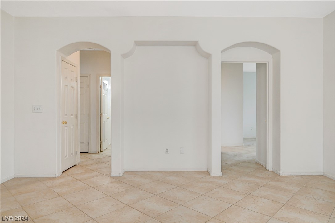 10725 Moon Flower Arbor Place