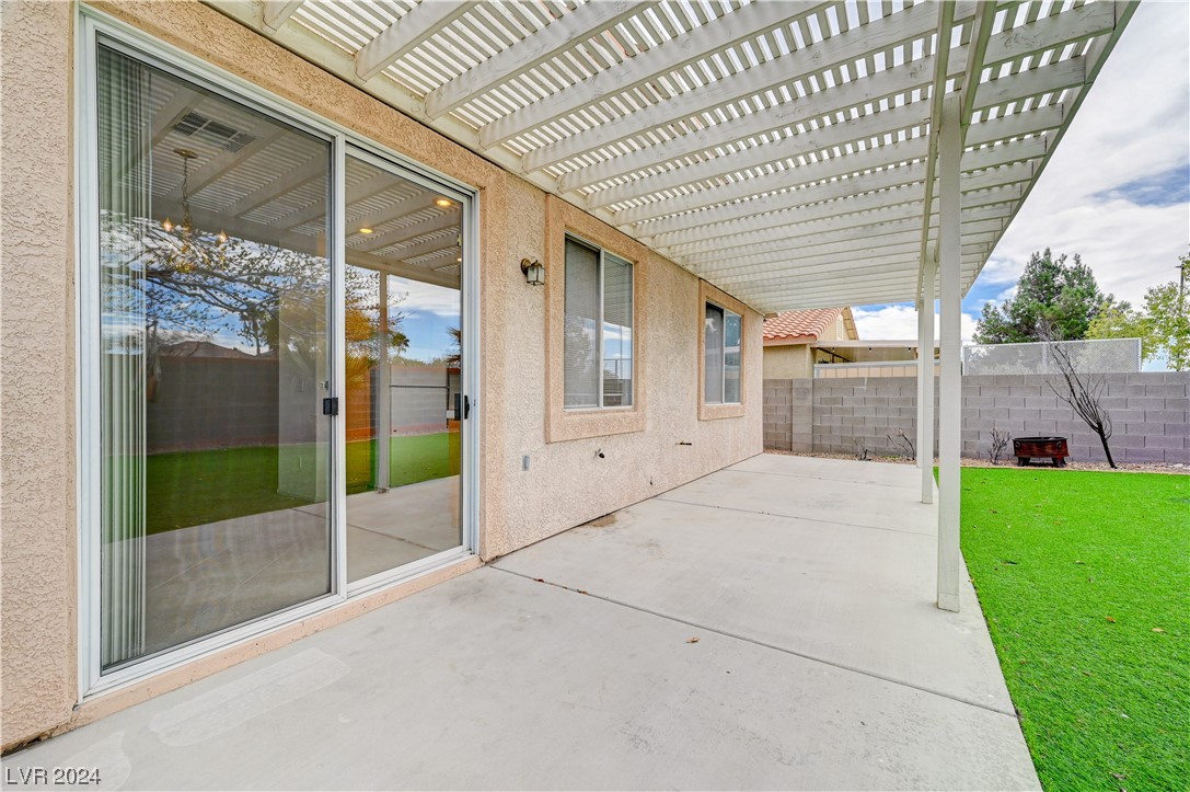 10725 Moon Flower Arbor Place