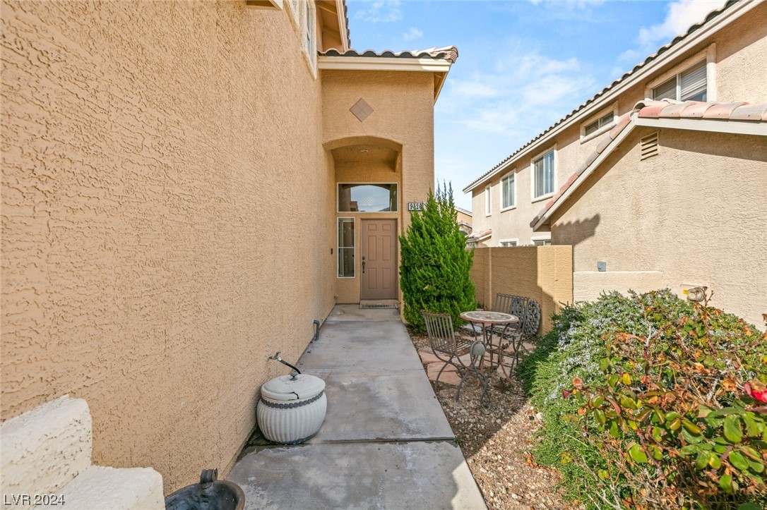 9520 Cloudcroft Avenue