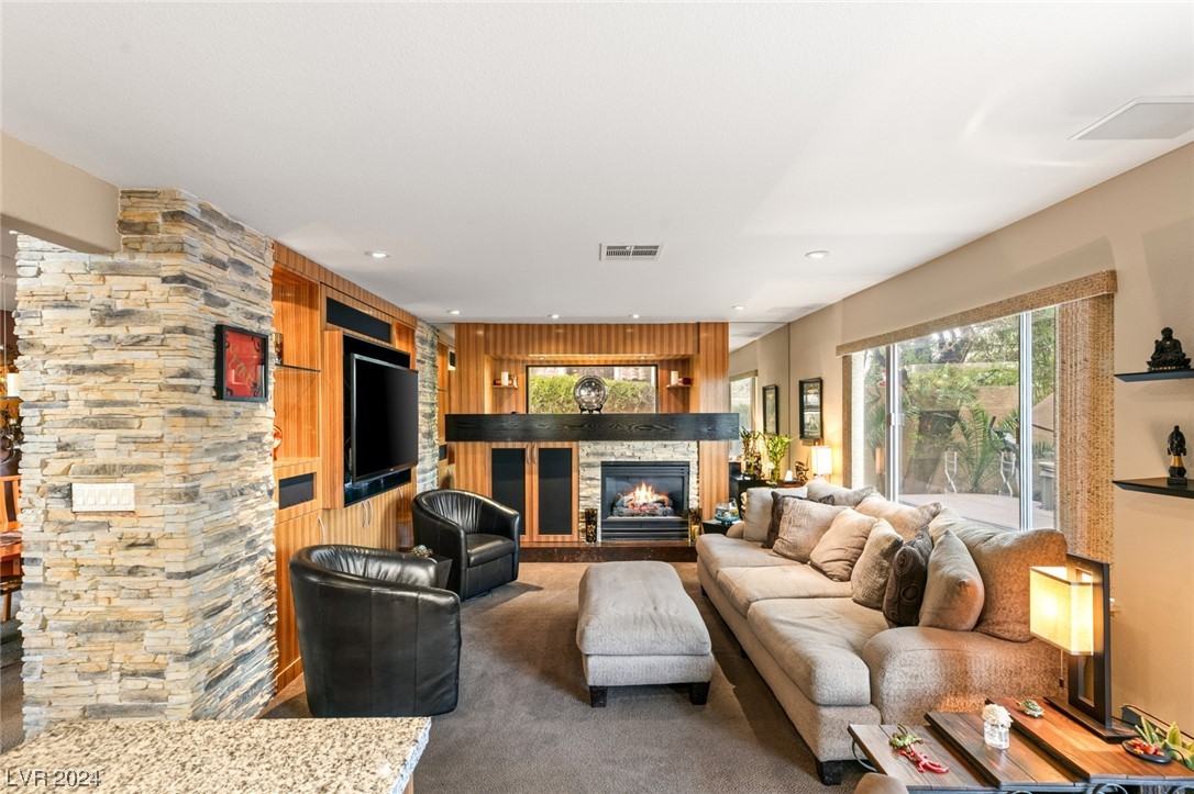 9520 Cloudcroft Avenue