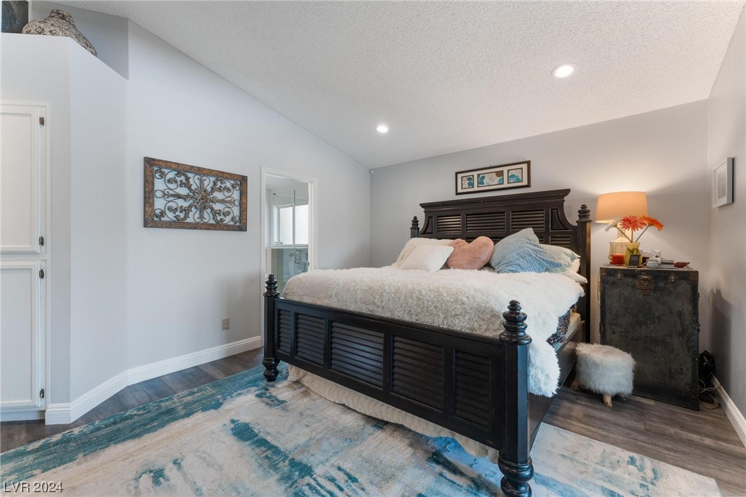 1831 Escondido Terrace