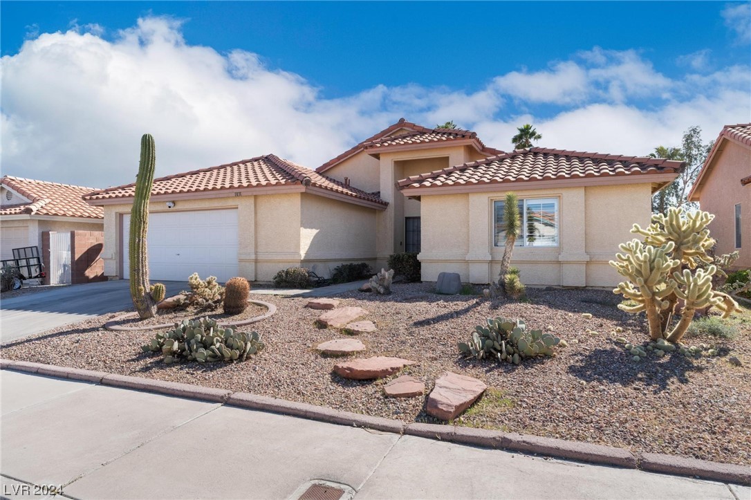 1831 Escondido Terrace