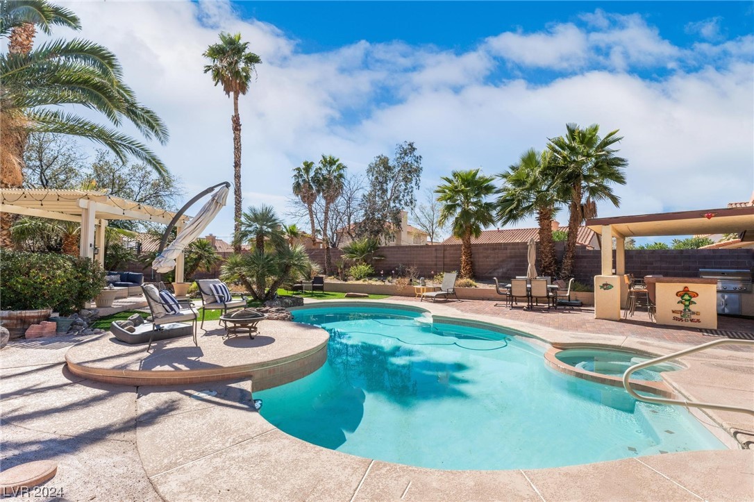 1831 Escondido Terrace