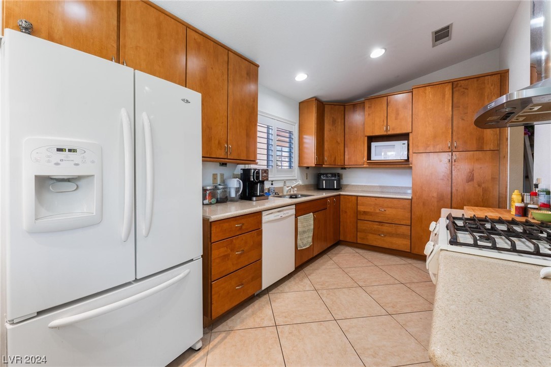 1831 Escondido Terrace