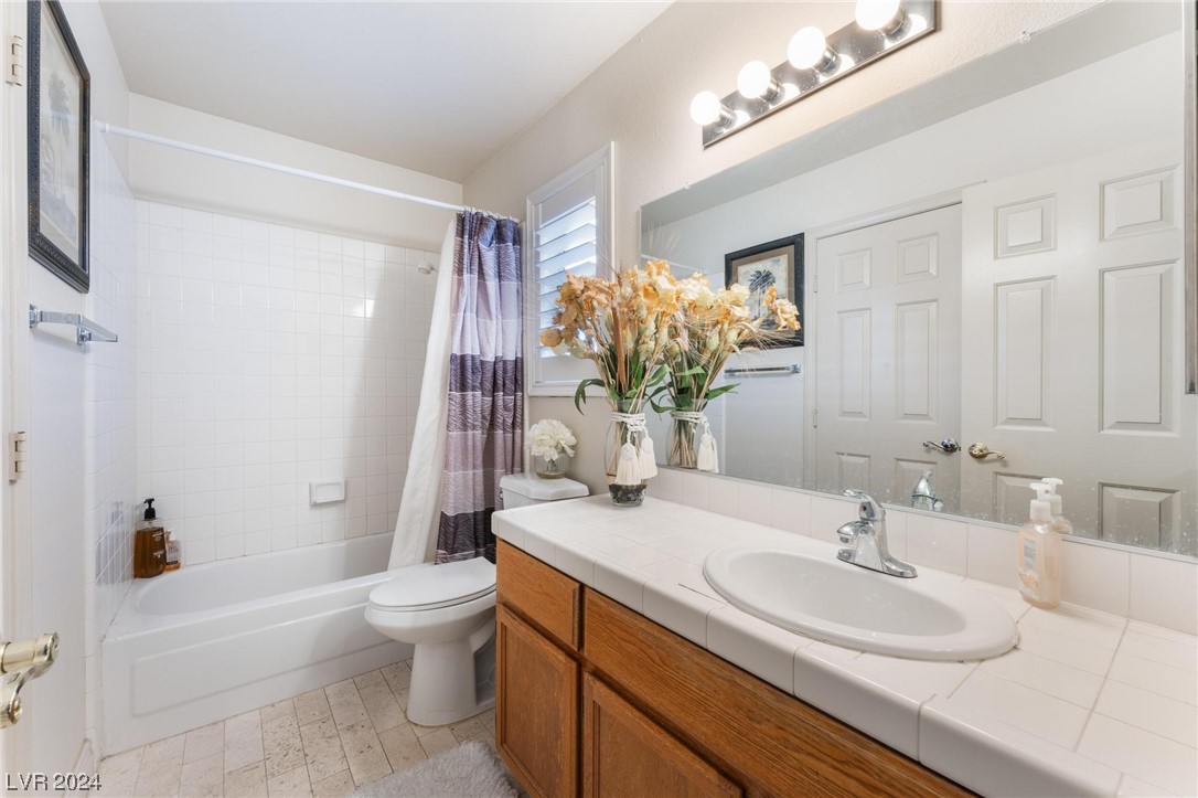 1831 Escondido Terrace
