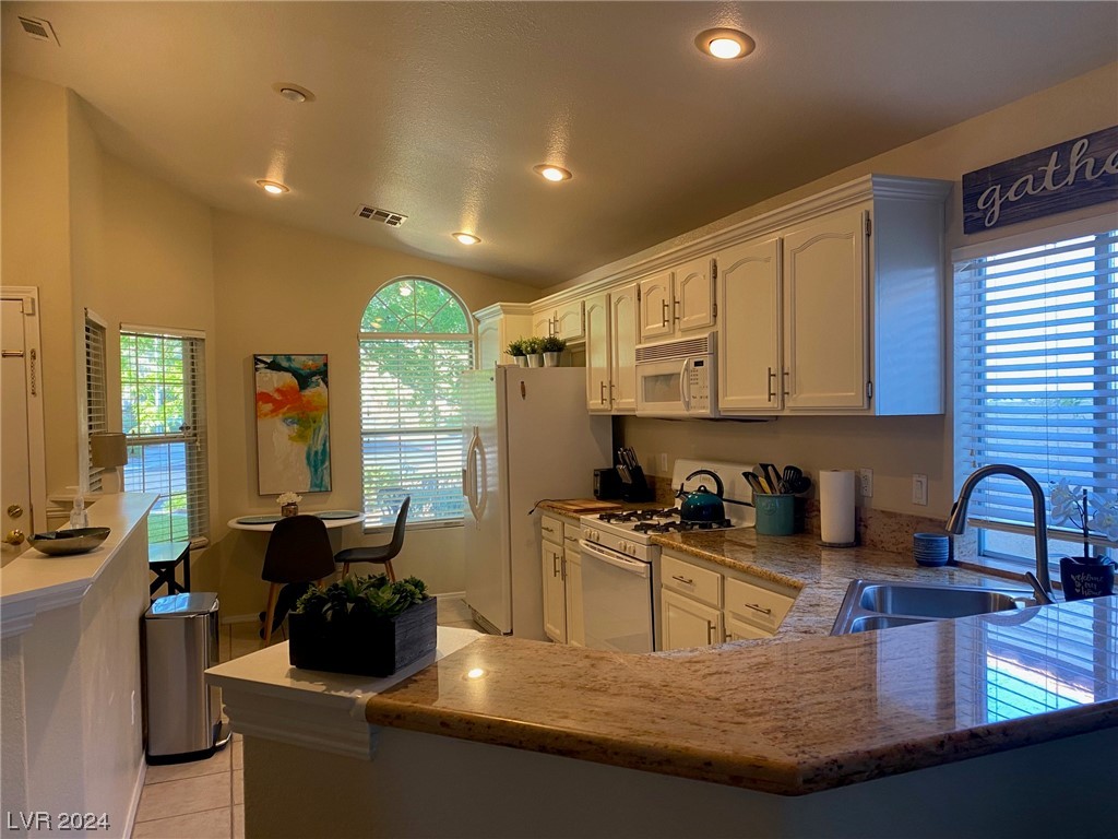 1808 STABLEGATE Avenue