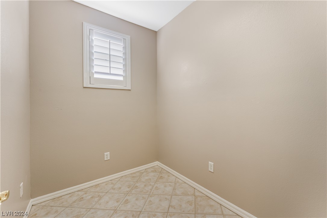 4178 Bacio Bello Lane