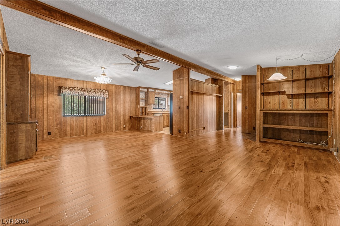 3303 Isle Royale Drive