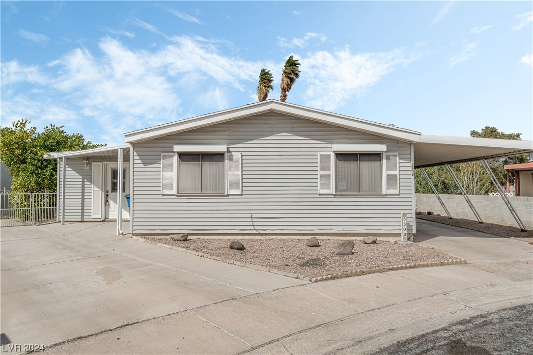 3303 Isle Royale Drive