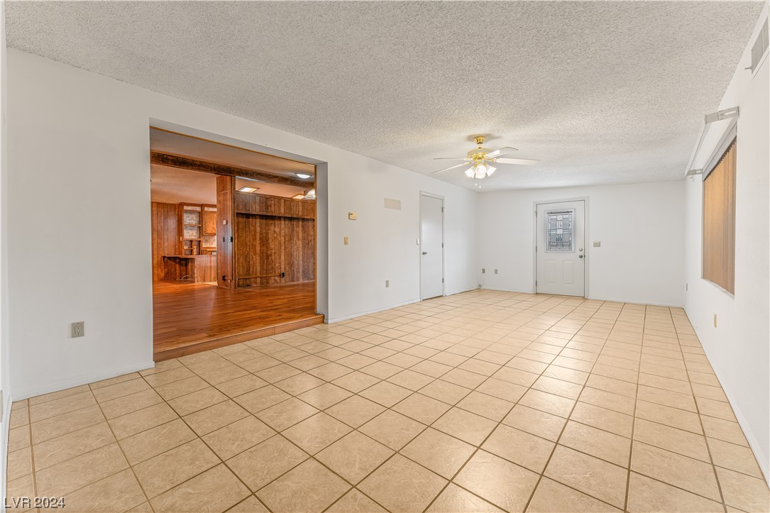 3303 Isle Royale Drive