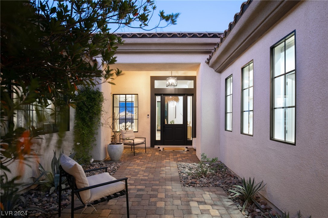 42 Candlewyck Drive