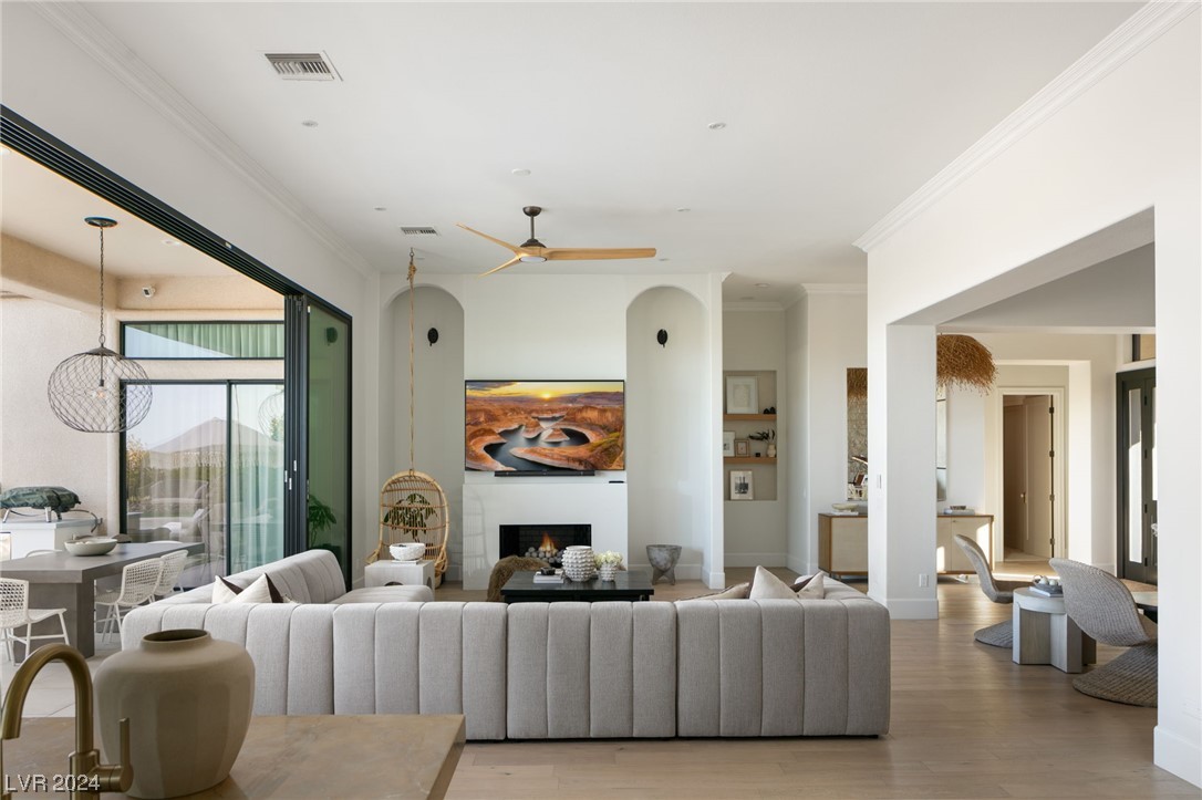 42 Candlewyck Drive