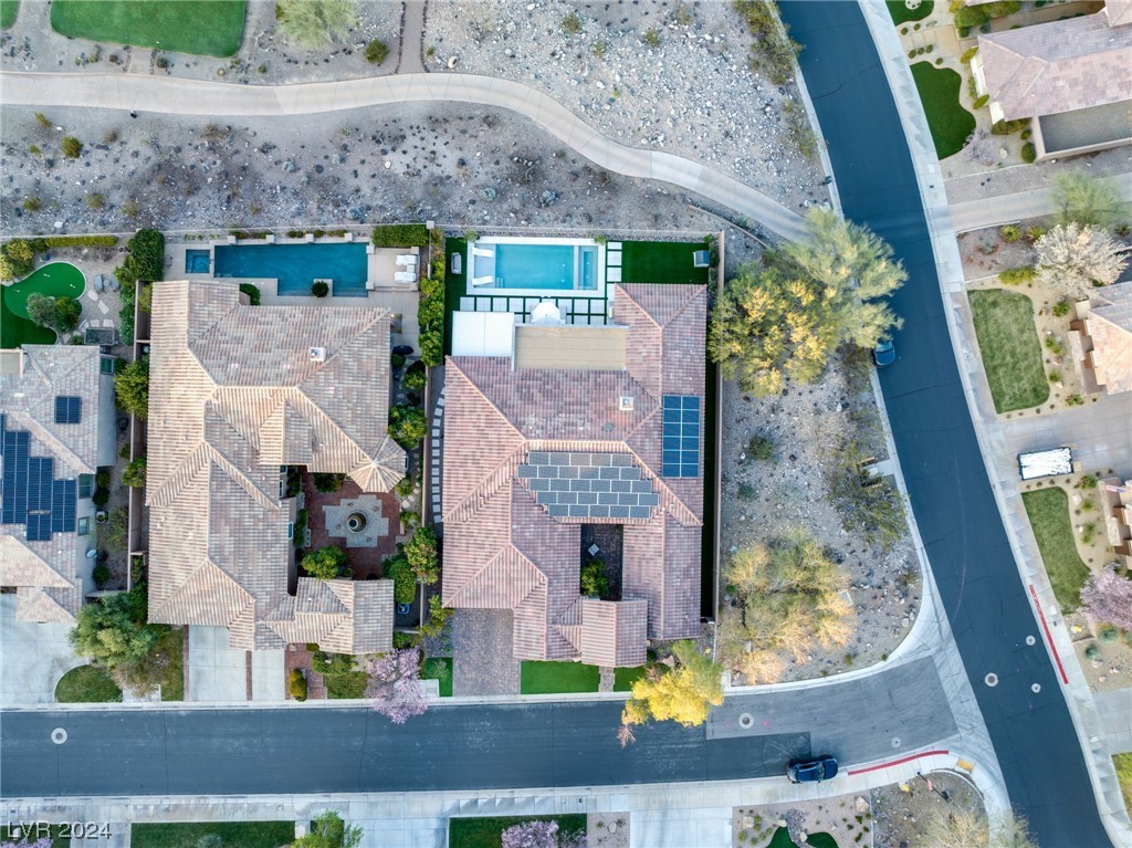 42 Candlewyck Drive