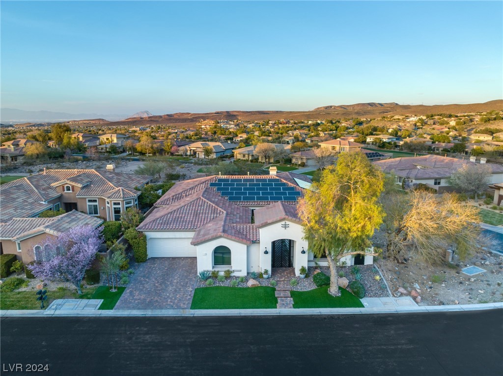 42 Candlewyck Drive