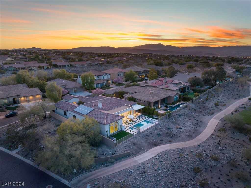 42 Candlewyck Drive