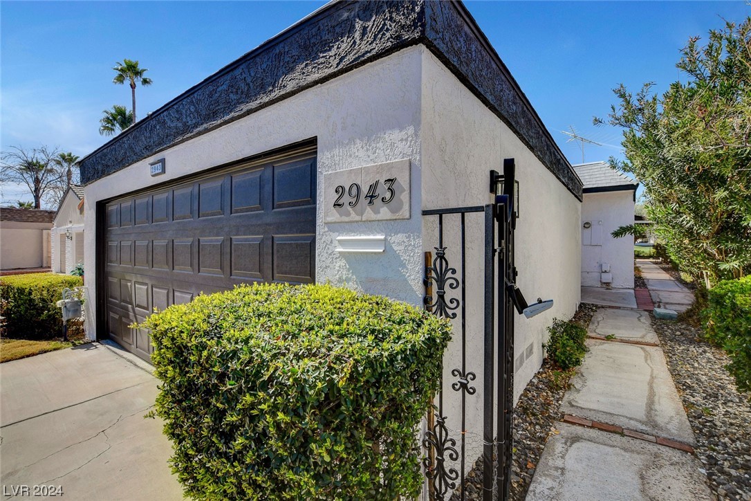 2943 Bel Air Drive
