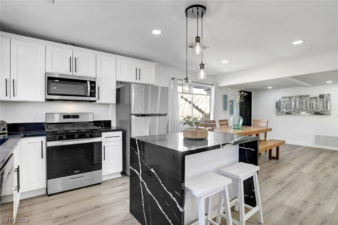2943 Bel Air Drive