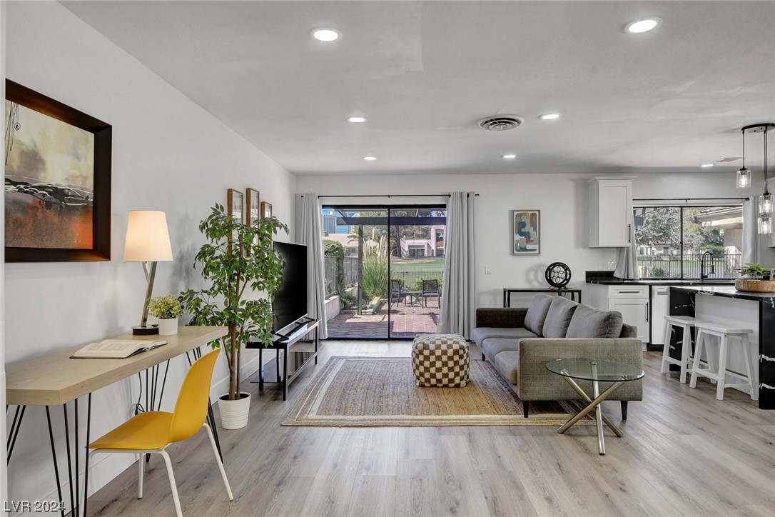 2943 Bel Air Drive