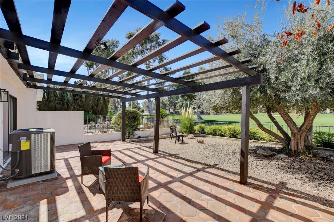 2943 Bel Air Drive