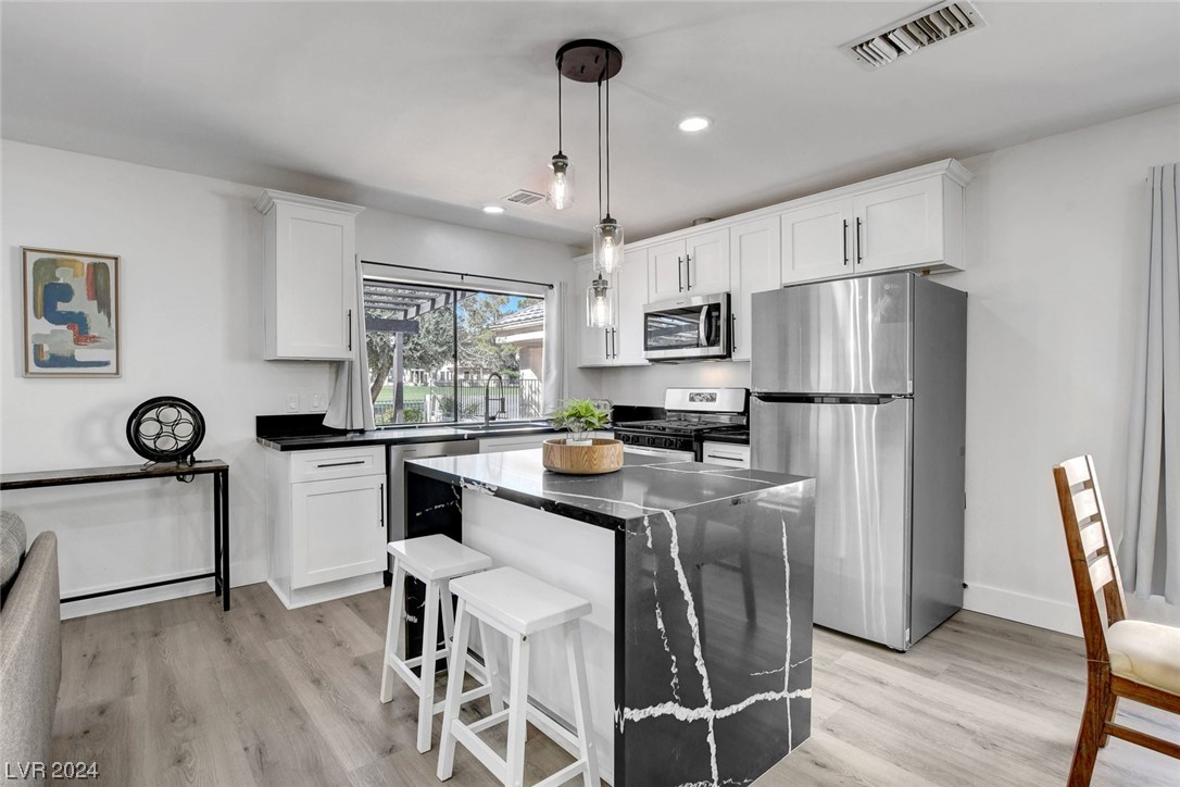 2943 Bel Air Drive