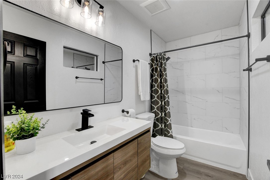 2943 Bel Air Drive