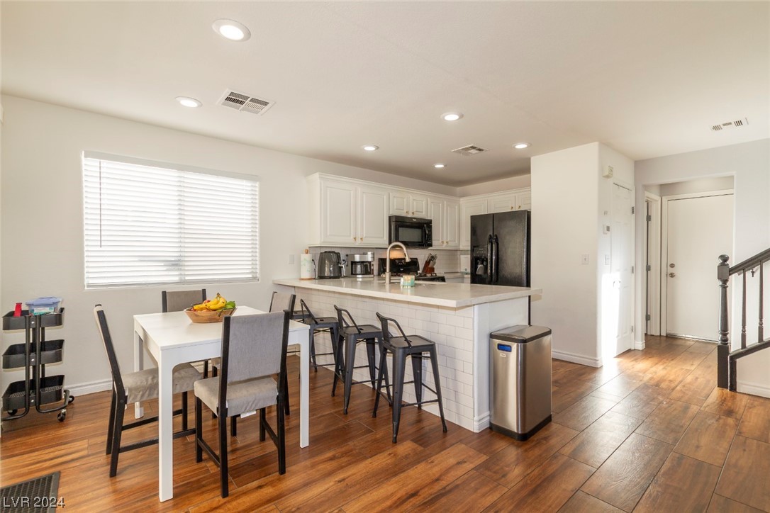 5704 Rose Tiara Drive