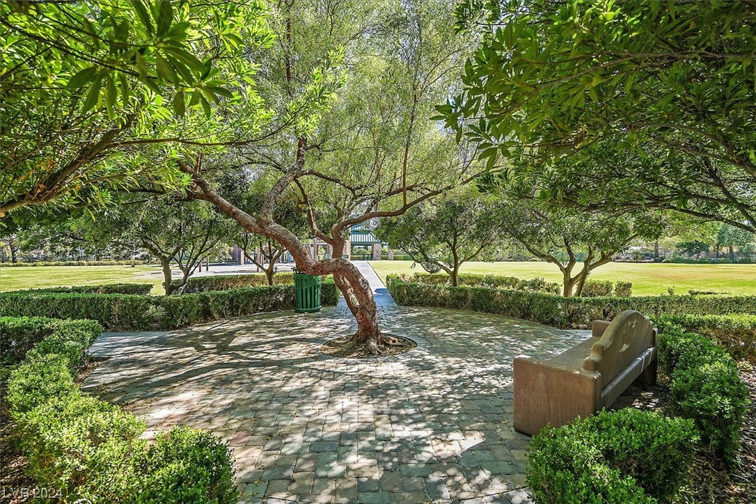 10931 Royal Highlands Street