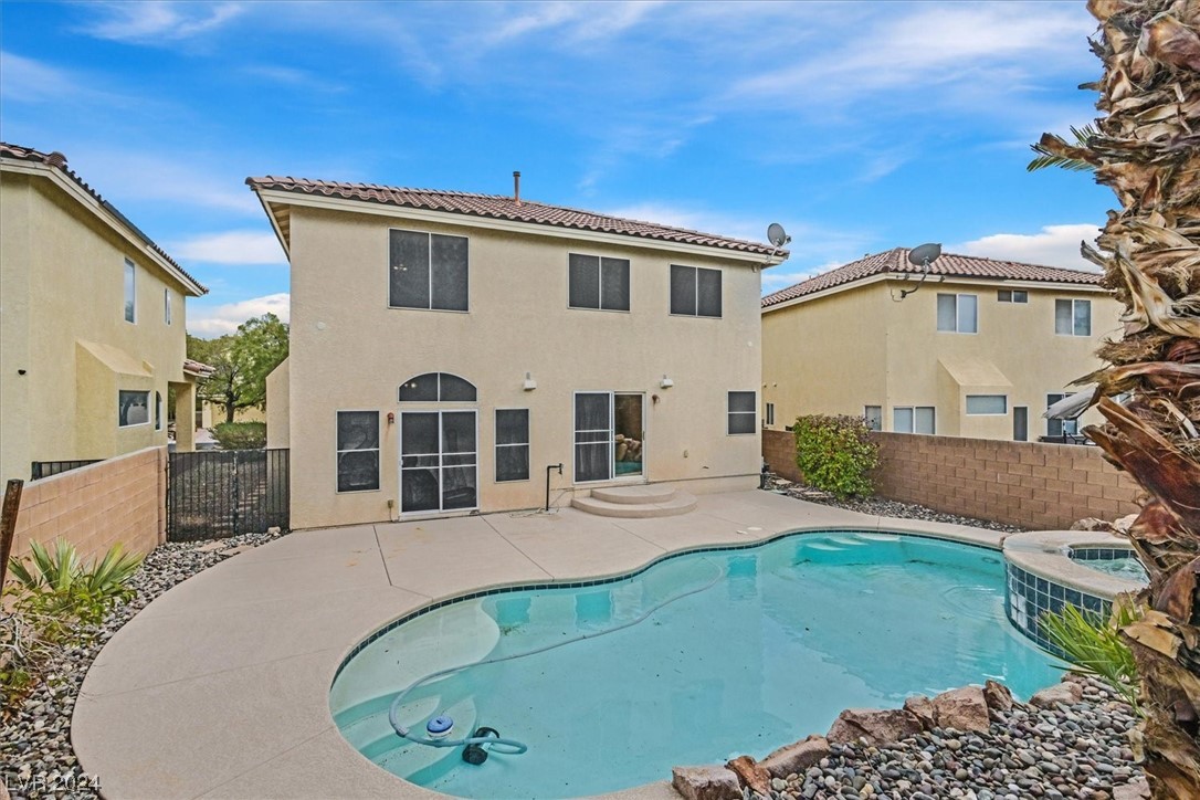 10931 Royal Highlands Street