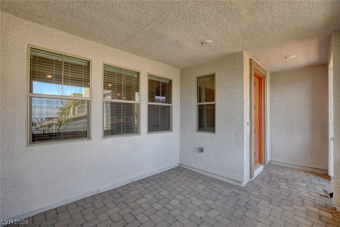 526 Sonoma Range Street n/a