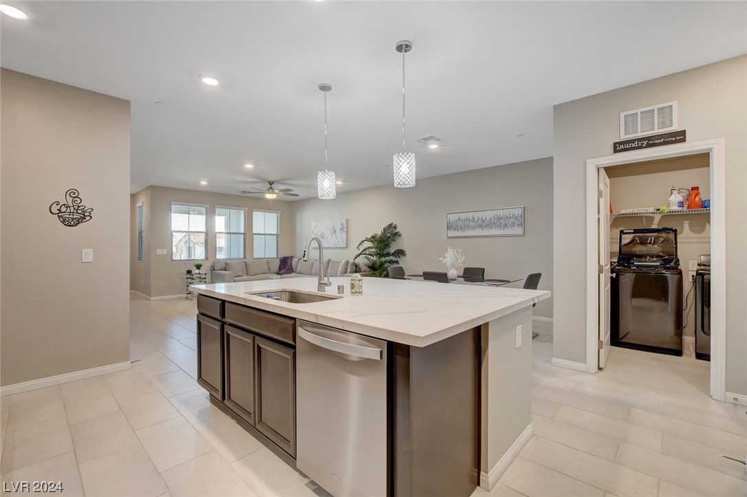 526 Sonoma Range Street n/a