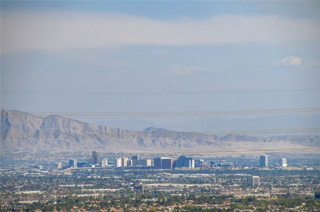 526 Sonoma Range Street n/a