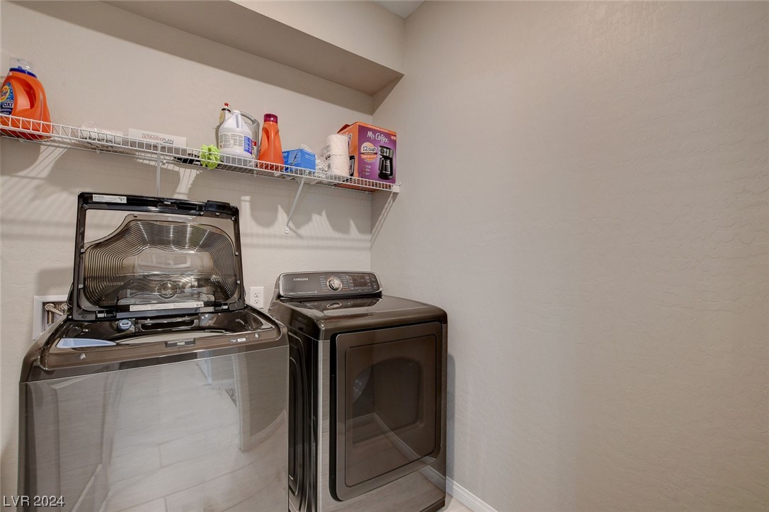 526 Sonoma Range Street n/a