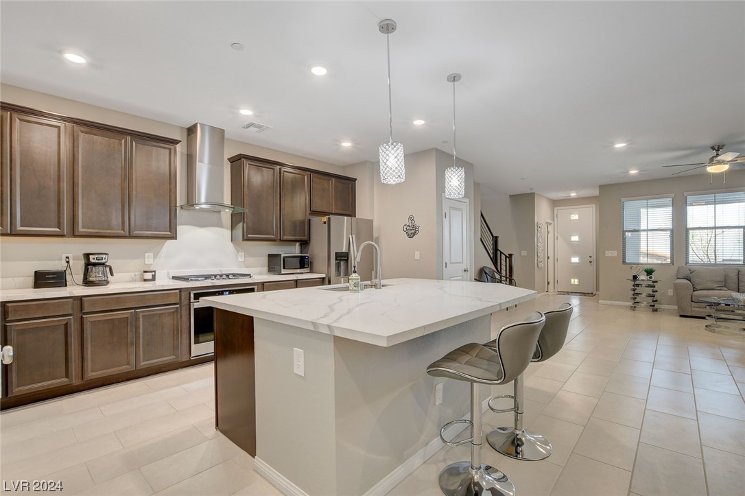 526 Sonoma Range Street n/a