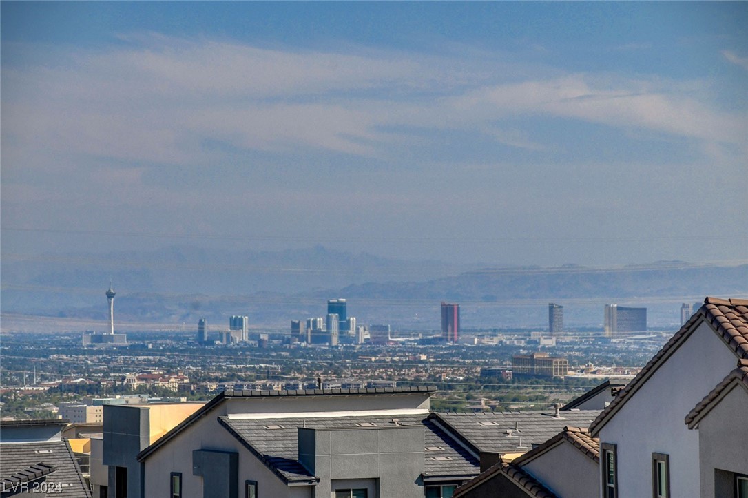 526 Sonoma Range Street n/a